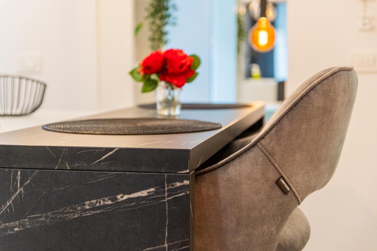 Flexible Selfcheckins 45 - Zagreb - New - Center 아파트 외부 사진